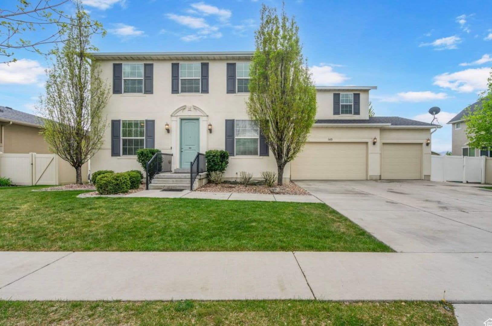 Beautiful 4 Bed / 3.5 Bath Home for Rent – American Fork, UT — exterior