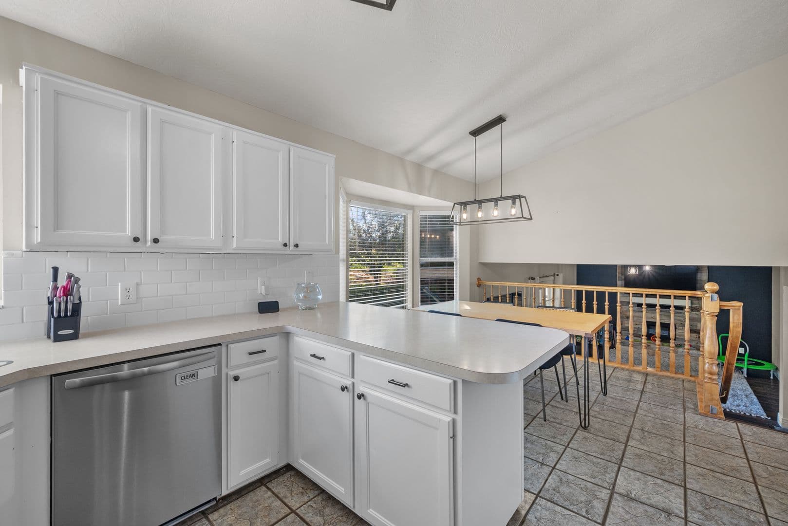 5 Bed / 3 Bath Home for Rent in American Fork — photo 11