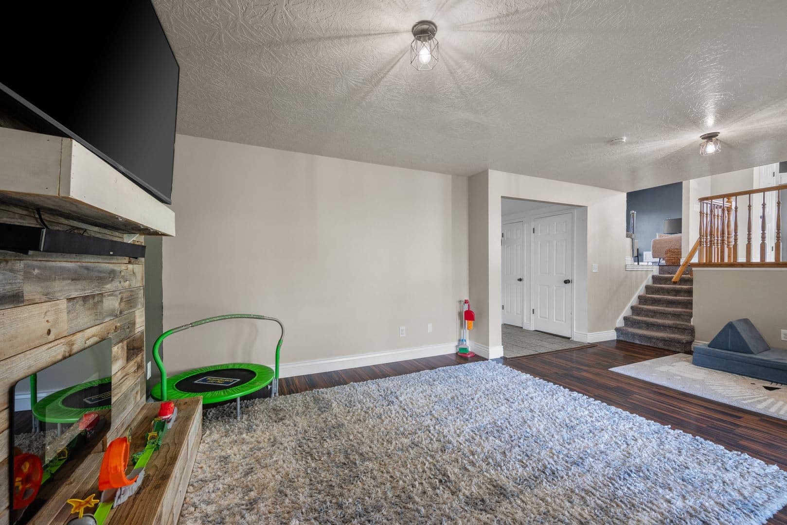 5 Bed / 3 Bath Home for Rent in American Fork — photo 14