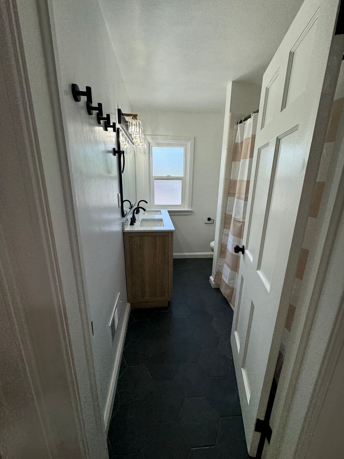 Shared Rooms for Rent Near BYU — photo 11