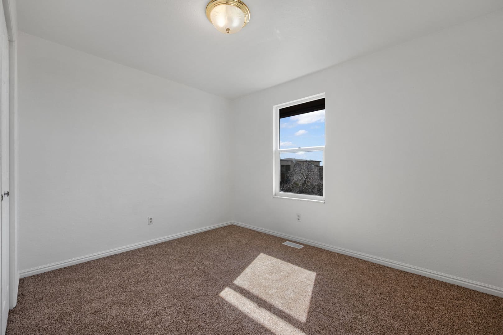 4 Bed / 3.5 Bath Duplex in Cottonwood Heights — photo 19