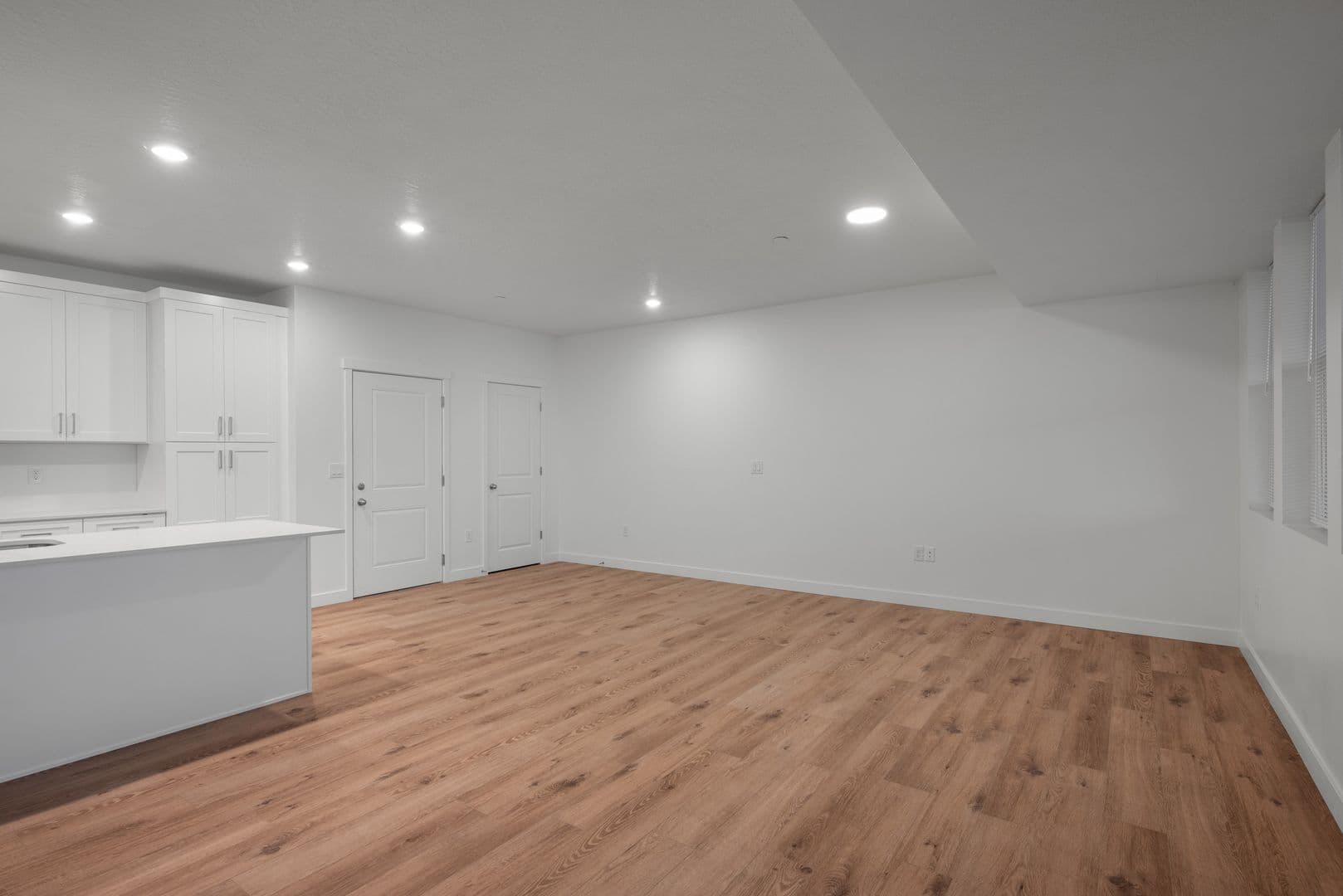 Brand-New 3 Bed / 2 Bath Apartment for Rent in Midvale, UT — photo 4
