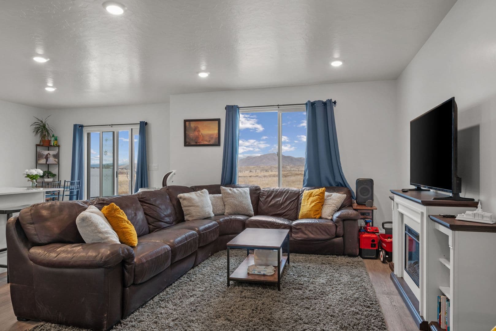 3 Bed / 2.5 Bath Townhome for Rent – Santaquin, UT — photo 6
