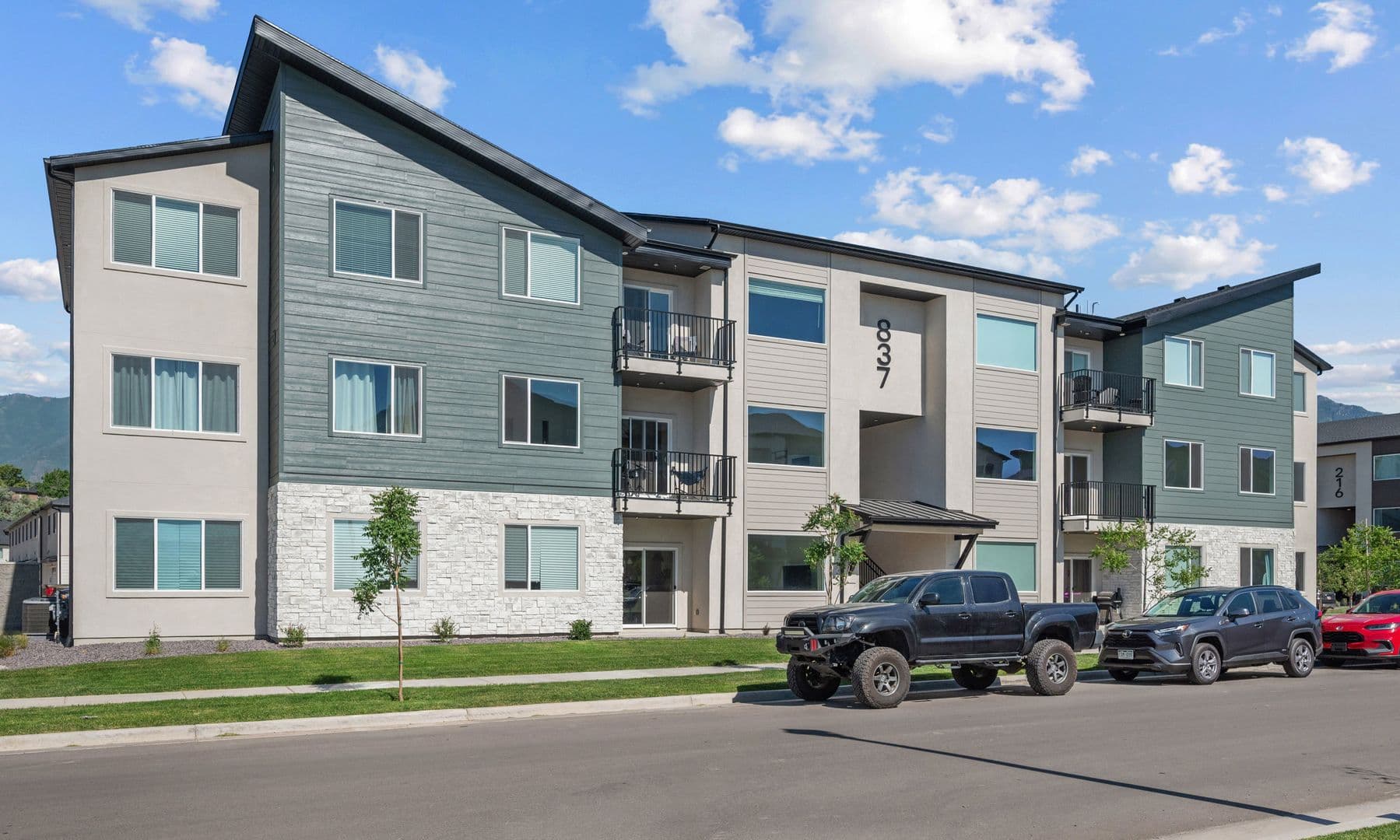 3 Bed / 2 Bath Townhome in Spanish Fork — exterior