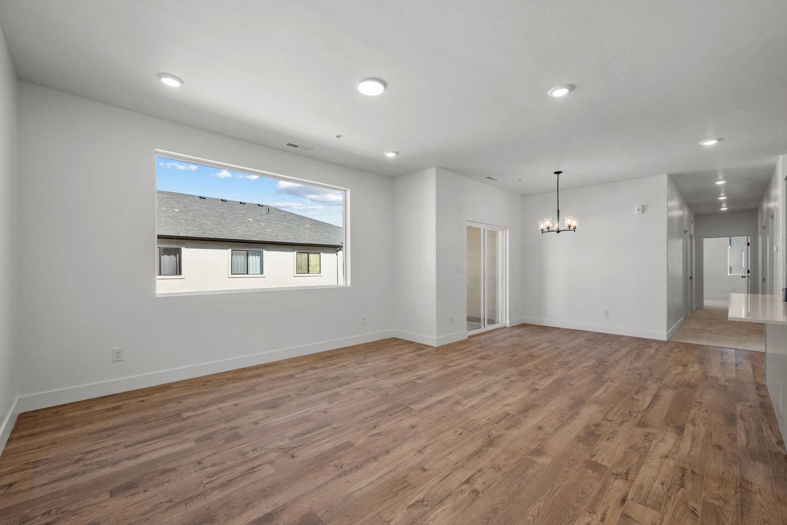 3 Bed / 2 Bath Townhome in Spanish Fork — photo 3