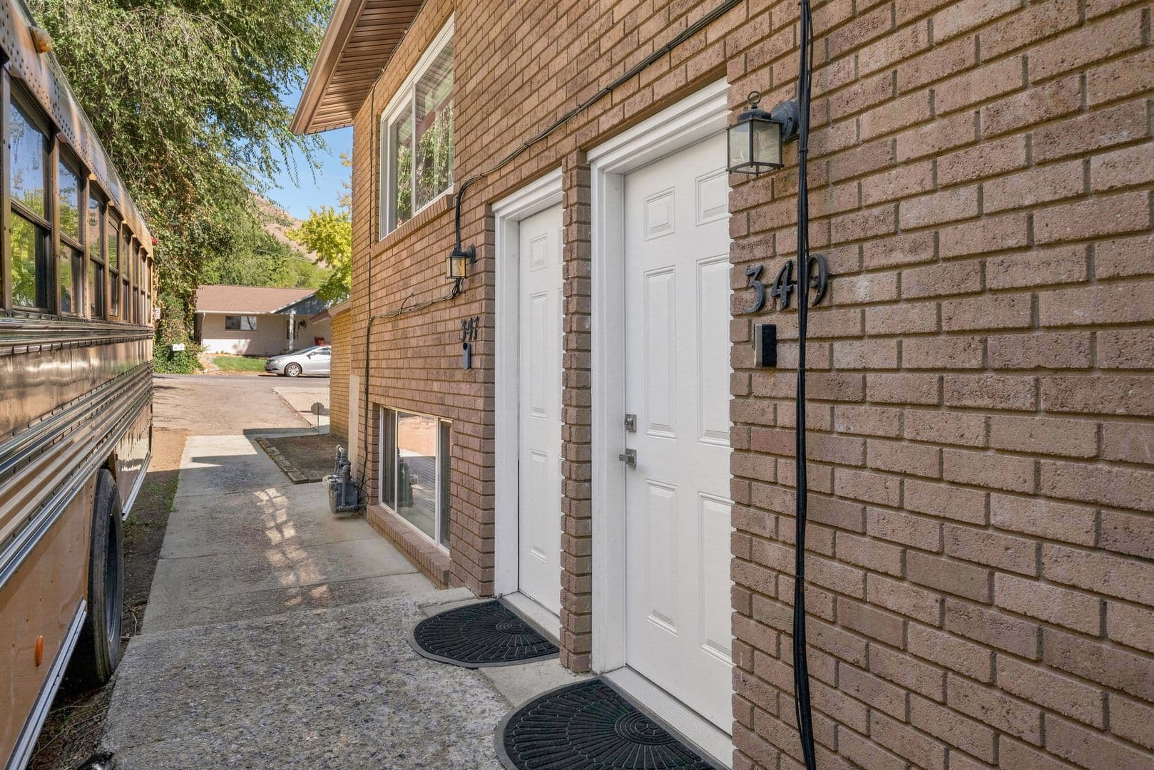 3 Bed / 1 Bath Home for Rent in Springville — exterior