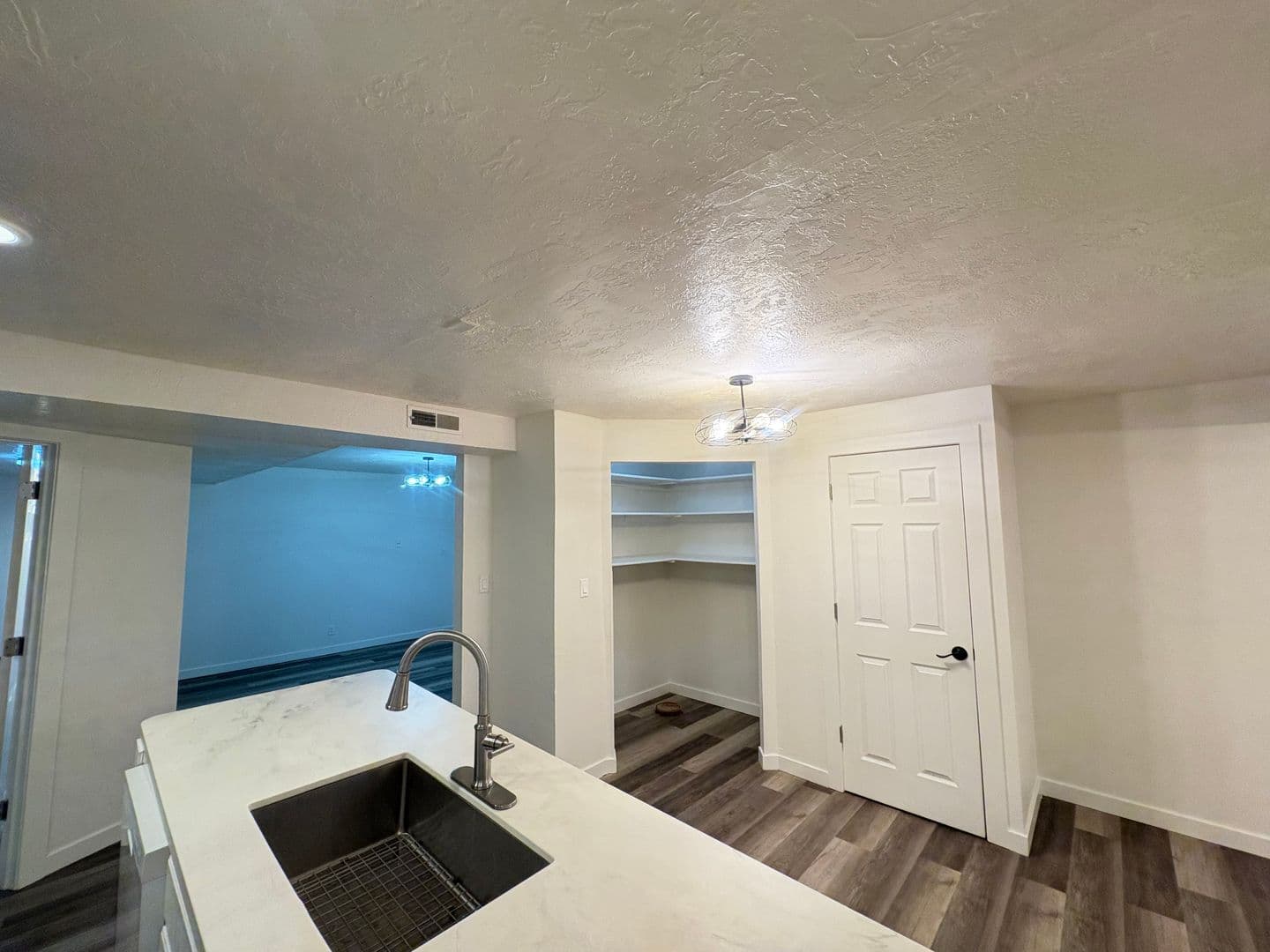 1 Bed / 1 Bath Basement Apartment in St. George — photo 7
