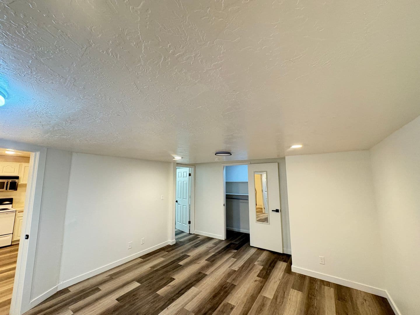 1 Bed / 1 Bath Basement Apartment in St. George — photo 11